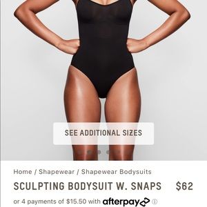 SKIMS ONYX BODYSUIT WITH SNAPS